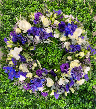 Load image into Gallery viewer, Wreath