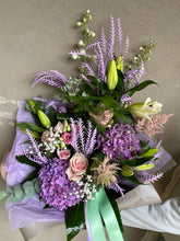 Load image into Gallery viewer, WOW Florist’s Choice
