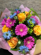 Load image into Gallery viewer, Bright Florist Choice
