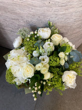 Load image into Gallery viewer, Neutral Florist Choice
