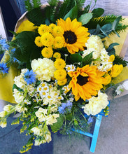Load image into Gallery viewer, Florist’s Choice

