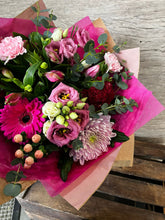 Load image into Gallery viewer, Florist Choice “Pinks”
